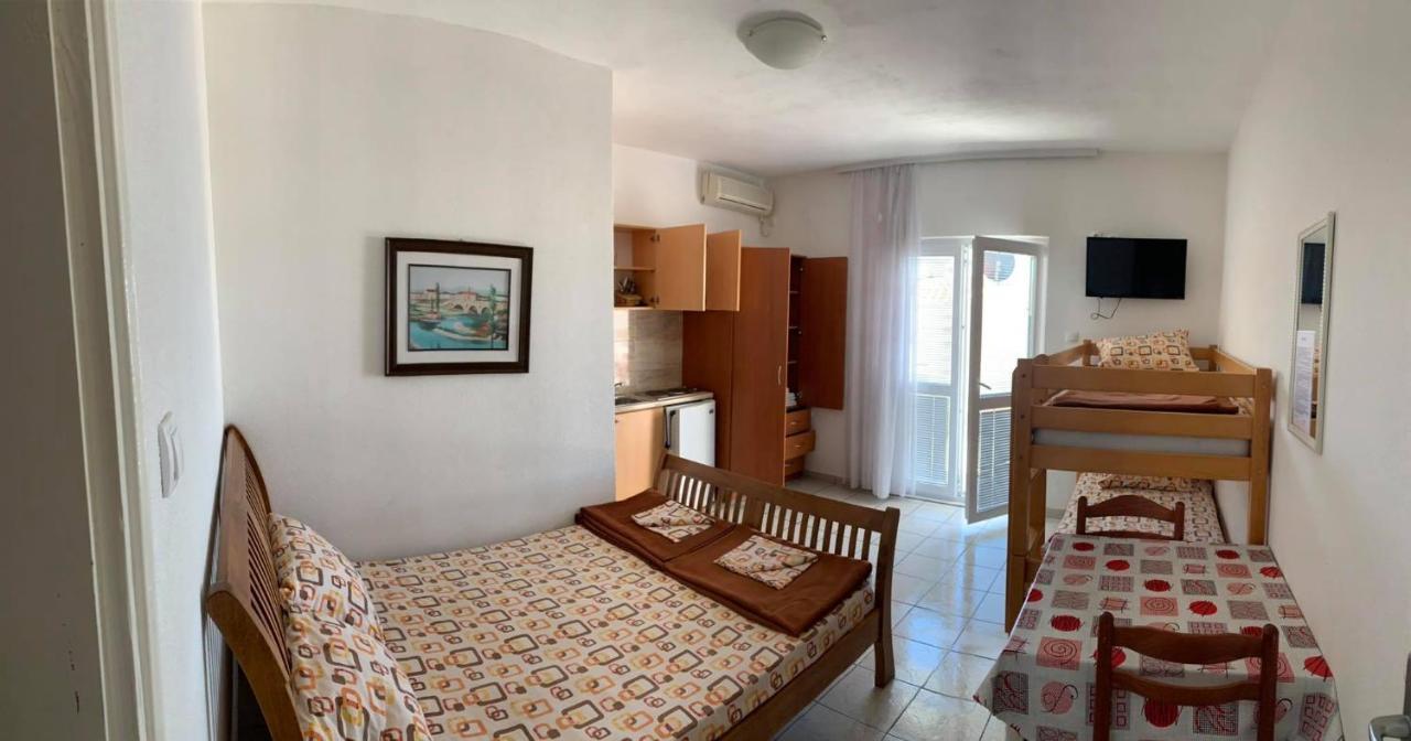 Jelic Apartmani 苏托莫雷 外观 照片